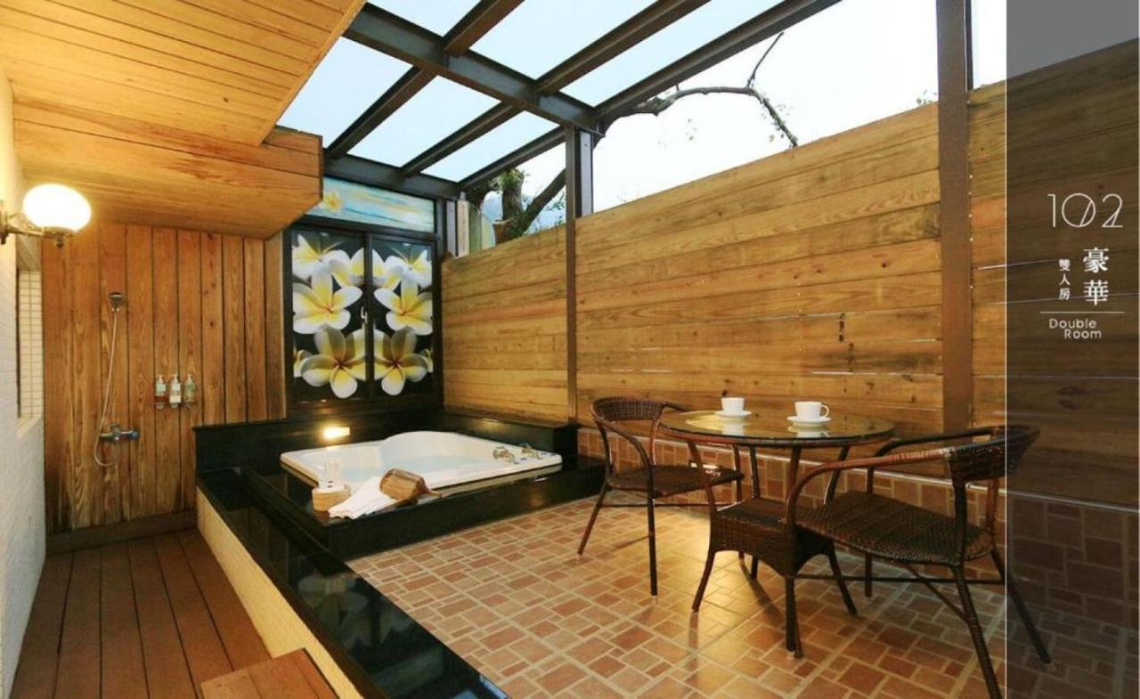 Most Natural Hotel Джиаоси Екстериор снимка